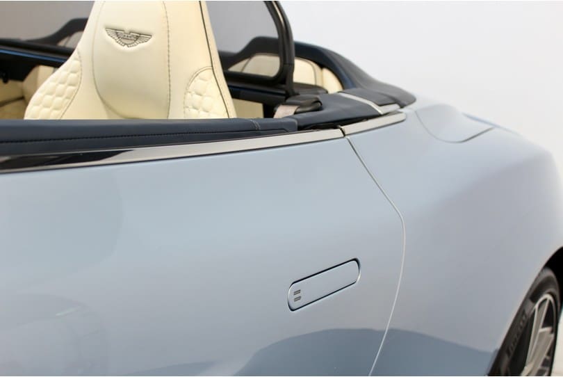 Aston Martin Vanquish Volante The Supercar Rooms (43)