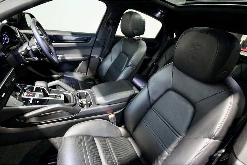 Porsche Cayenne S Coupe The Supercar Rooms (29)