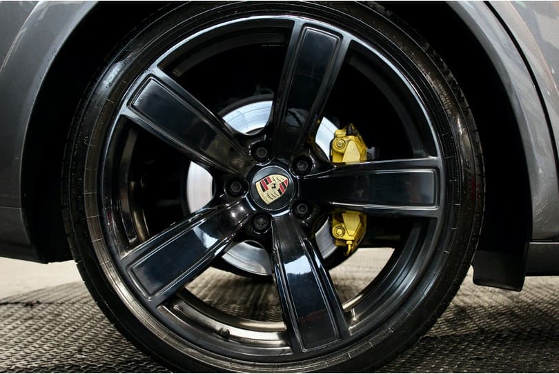 Porsche Cayenne S Coupe The Supercar Rooms (37)