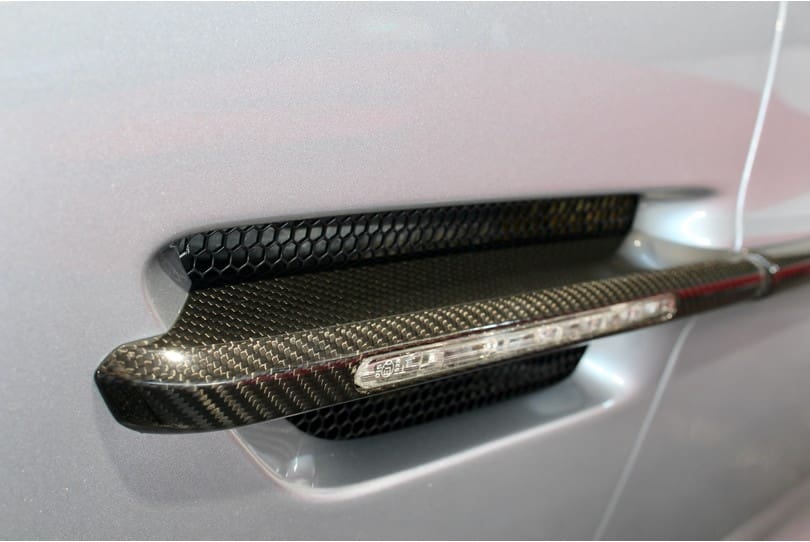 Aston Martin Vanquish The Supercar Rooms (41)