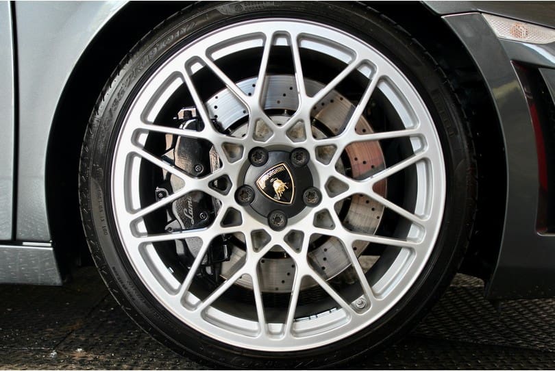 Lamborghini Gallardo Lp560 4 Spyder The Supercar Rooms (31)