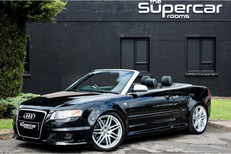 Audi Rs4 Cabriolet The Supercar Rooms (51)