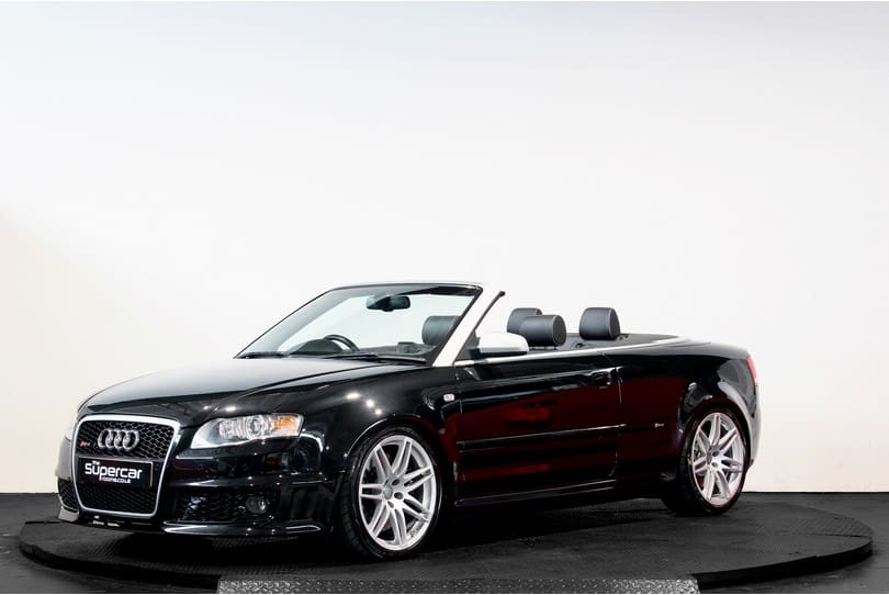 Audi Rs4 Cabriolet The Supercar Rooms (7)